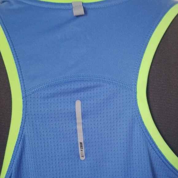 NIKE DRI FIT TANK TOP - Picture 4 of 5